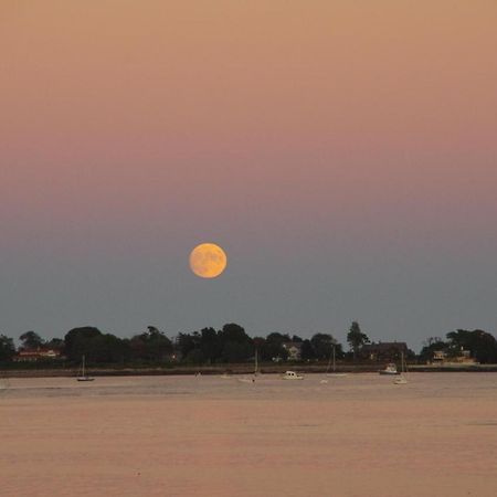 Point Radio Cottage Gloucester Esterno foto